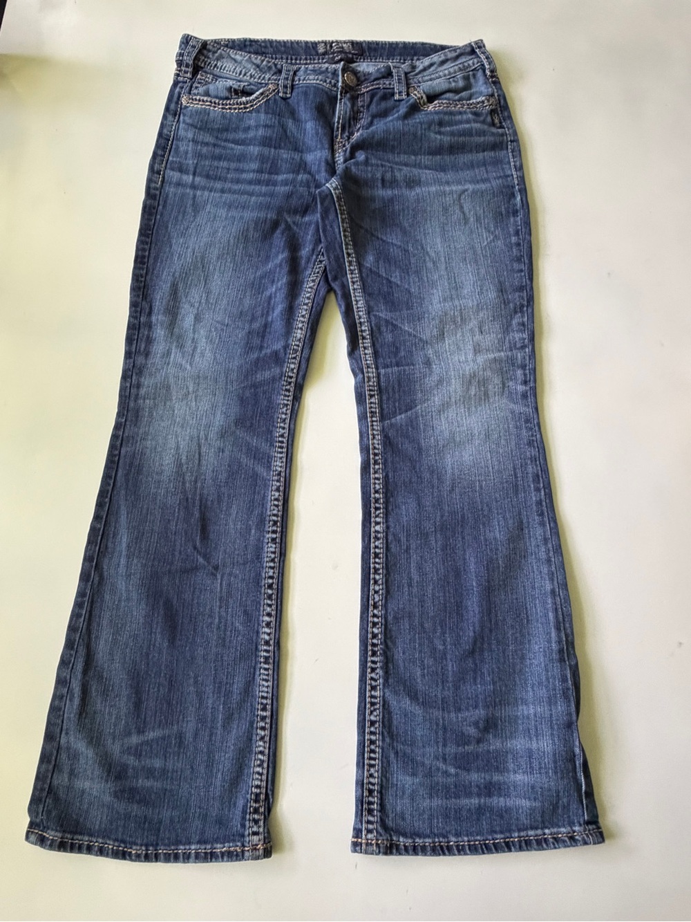 Silver Jeans Aiko Bootcut Women's 33x31 Denim Jeans Medium Wash 5-Pocket Logo